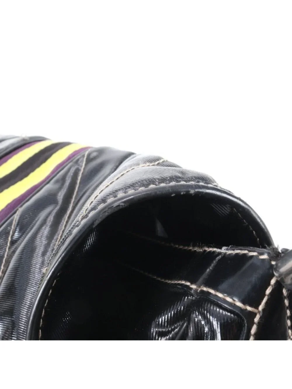 Gucci Crest Emblem Quilted Shoulder Bag Crossbody Messenger Business Black